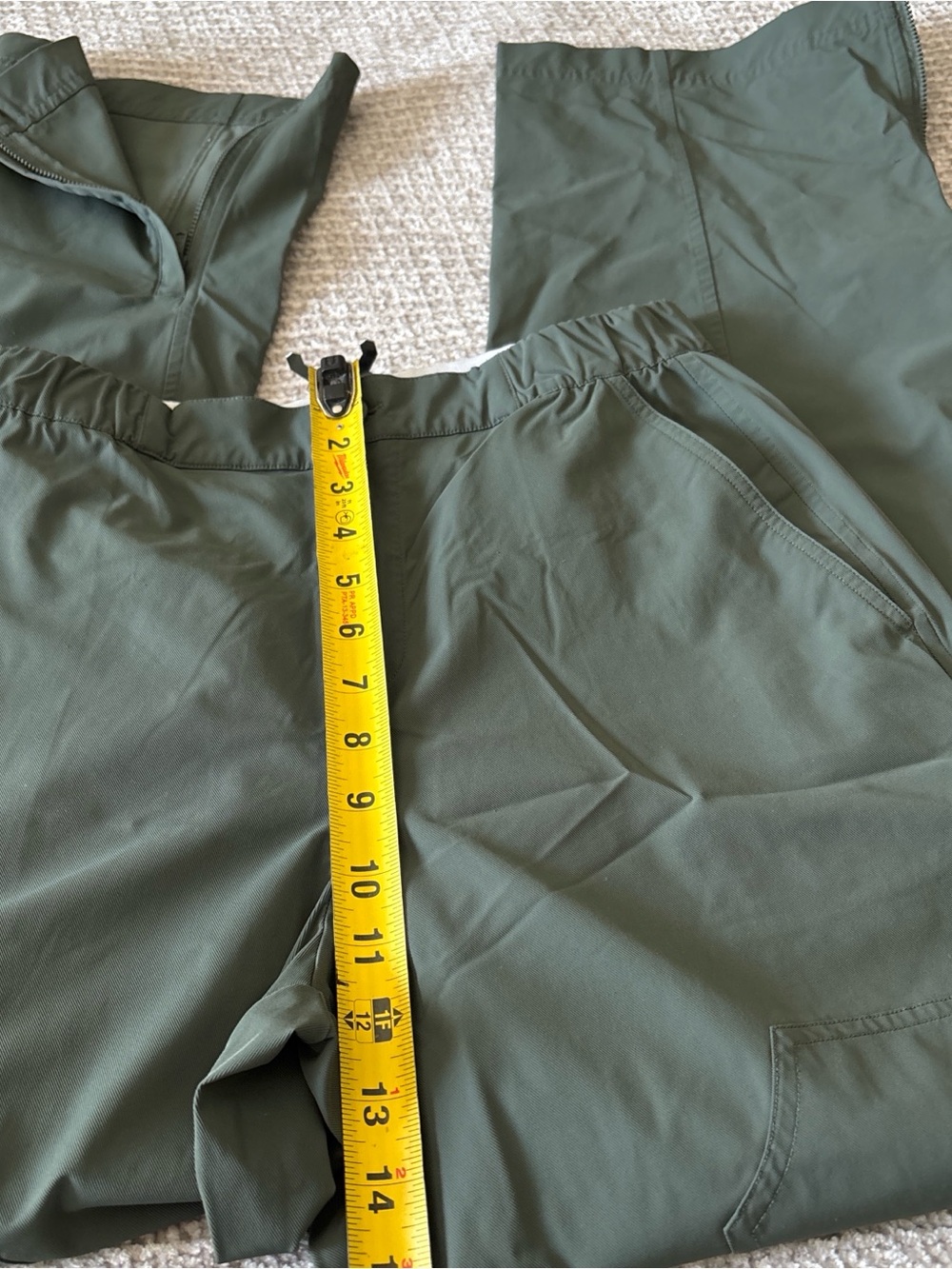ALO Yoga Sage Green Utility Pants with Button Waist - Picture 7 of 9